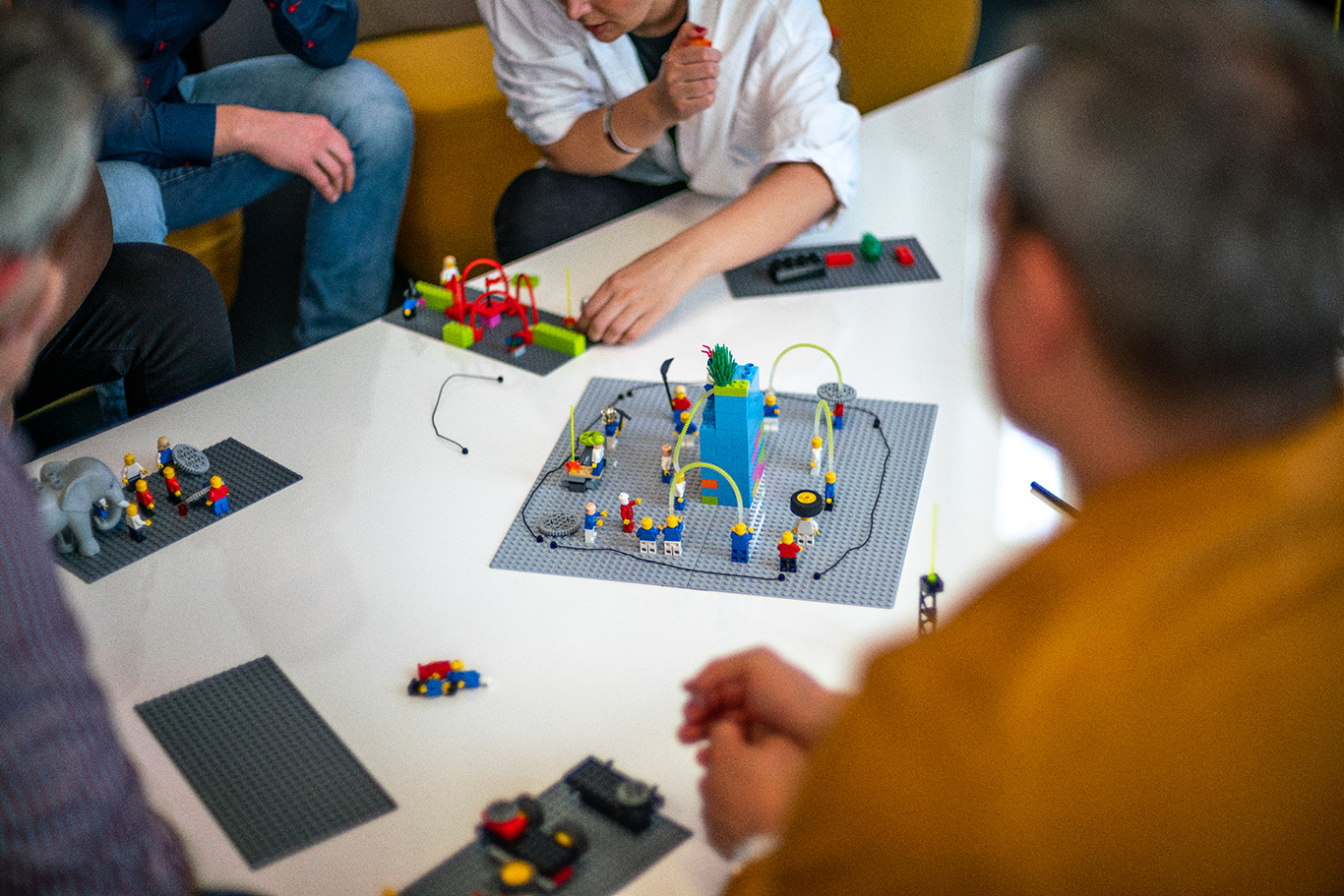 Wie LEGO® Serious Play® Ihre Strategie revolutionieren kann